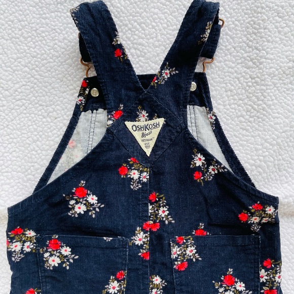 Floral Oshkosh overalls - Picture 5 of 5